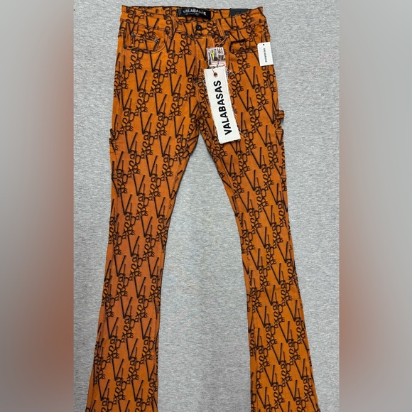 Valabasas V-Scrawl Stacked Flare Jeans - Picture 2 of 3